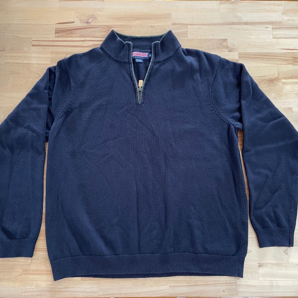 Vineyard Vines sweater